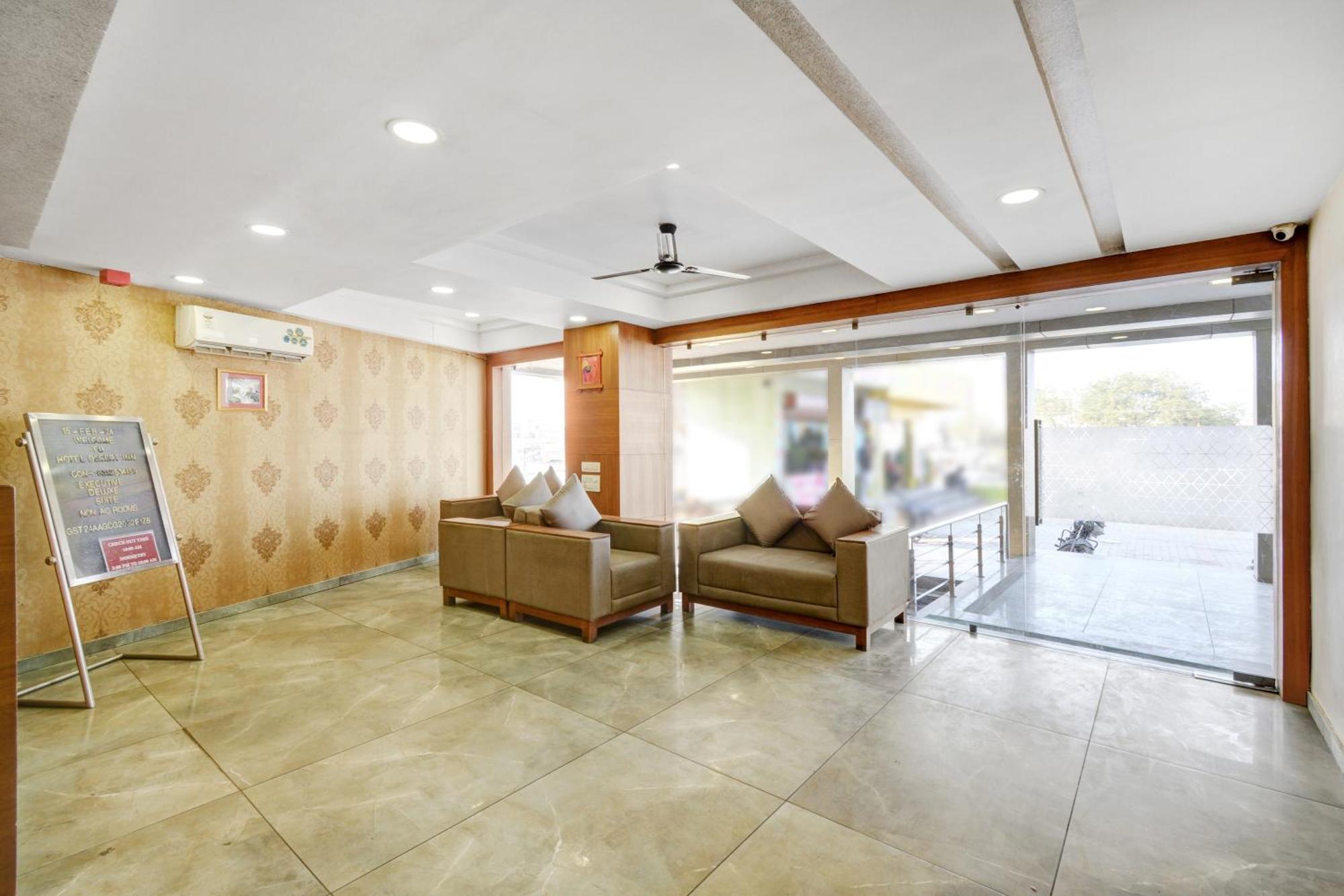 Hotel Desert Inn Tharad Екстер'єр фото
